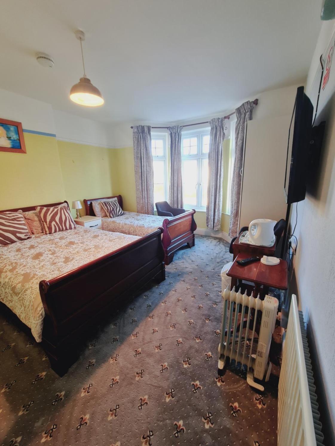 Thornbury Accommodation Burnham-on-Sea Ngoại thất bức ảnh